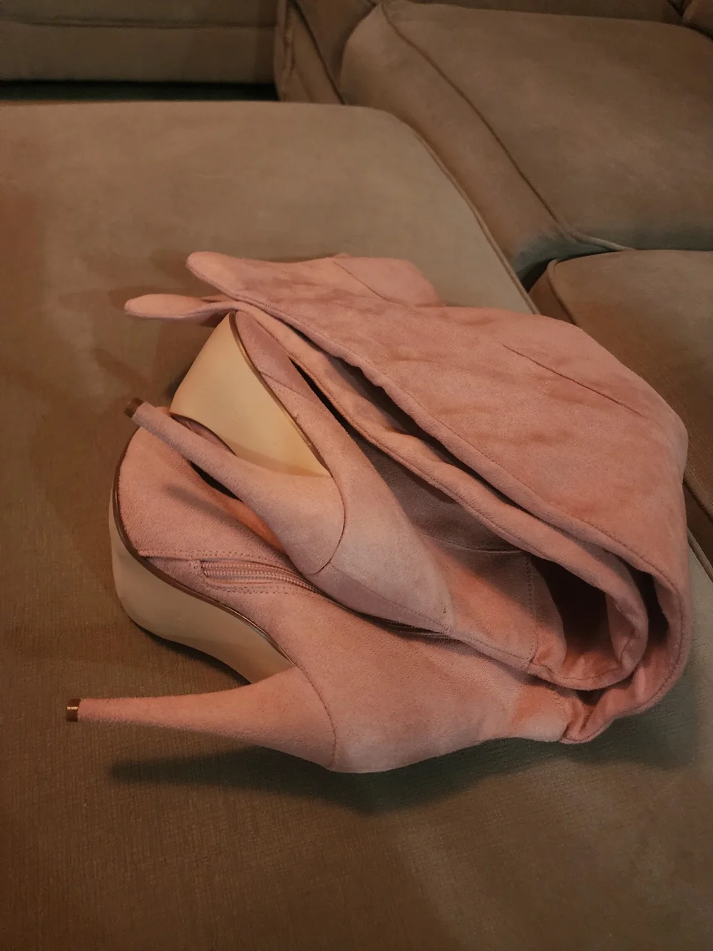 Women’s Over-The-Knee Suede Stiletto Boots in Blush Pink